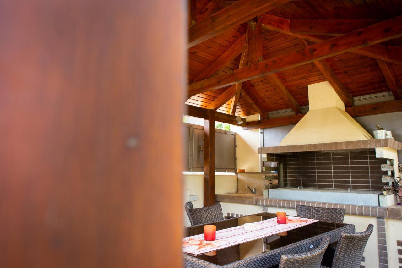 Resthouse Artemida Apartment Exterior photo